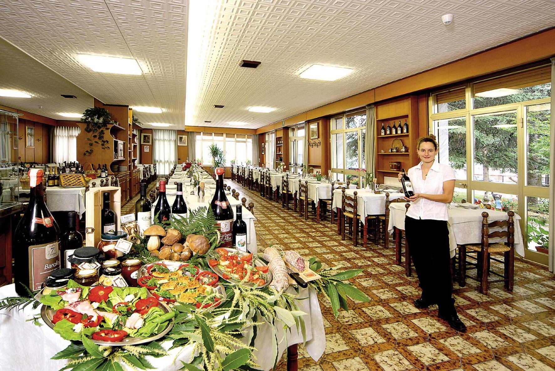 Hotel Maria Nella Bardineto Buitenkant foto